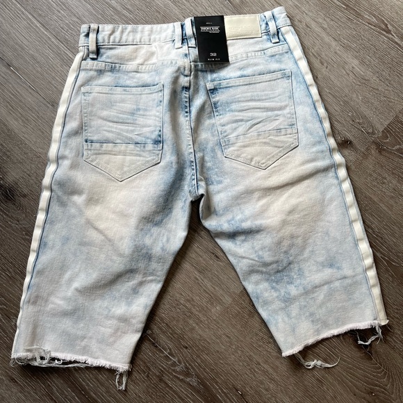 Men’s Shorts brand is “Smoke Rise” - Picture 4 of 5